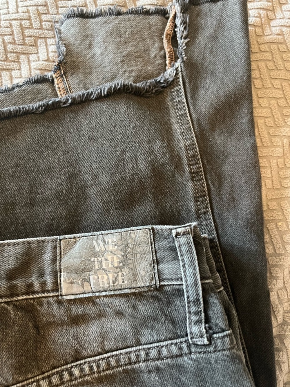 We the Free Ripple Wide Leg Crop Jeans - Fade to Black - Size 30 - Picture 7 of 8